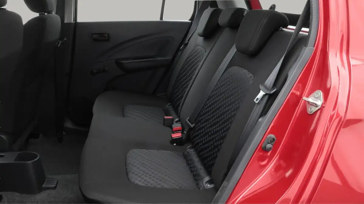 2019-suzuki-celerio-10-sz3-dualjet-big-16