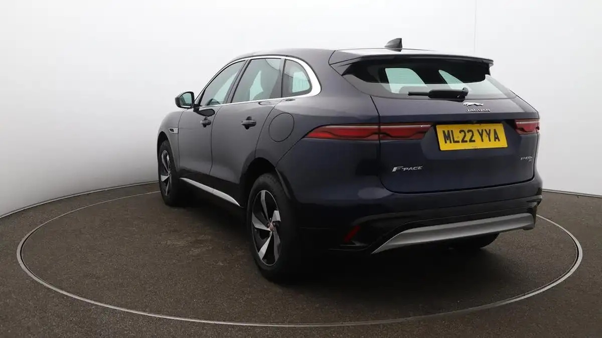 2022-jaguar-f-pace-20-p400e-s-big-56