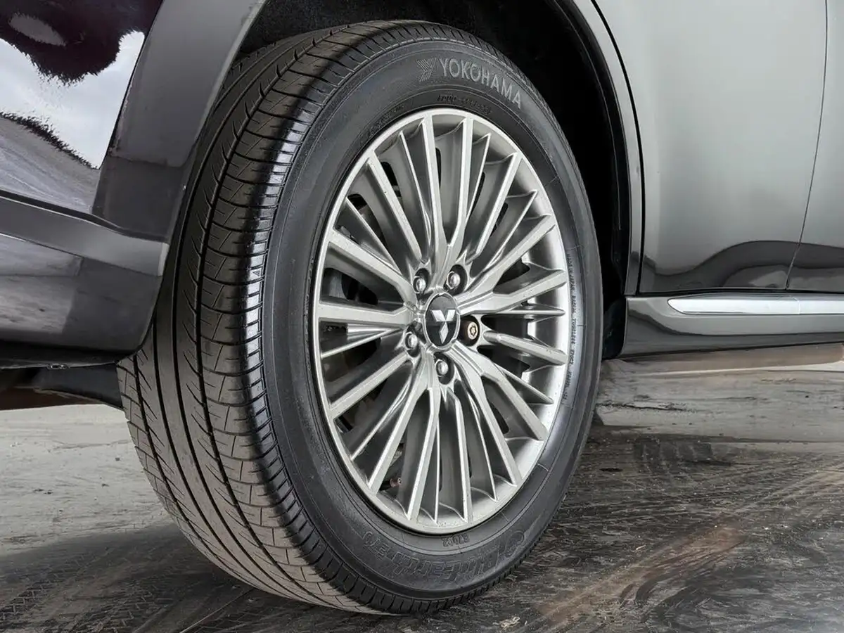 2019-mitsubishi-outlander-24-4h-phev-big-10