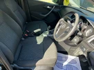 2014-vauxhall-astra-16-design-hatchback-small-22