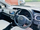 2015-toyota-yaris-small-21