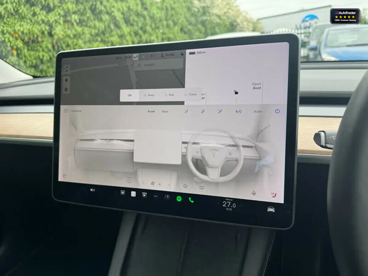 2021-tesla-model-3-e-long-range-awd-big-26