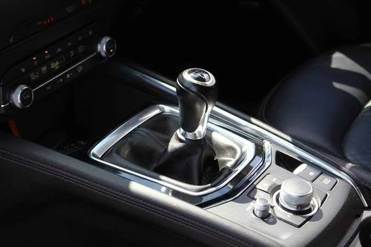 2019-mazda-cx-5-20-sport-nav-big-19