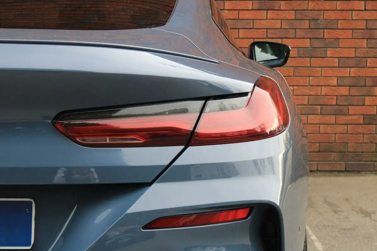 2018-bmw-8-series-30td-840d-xdrive-coupe-big-50