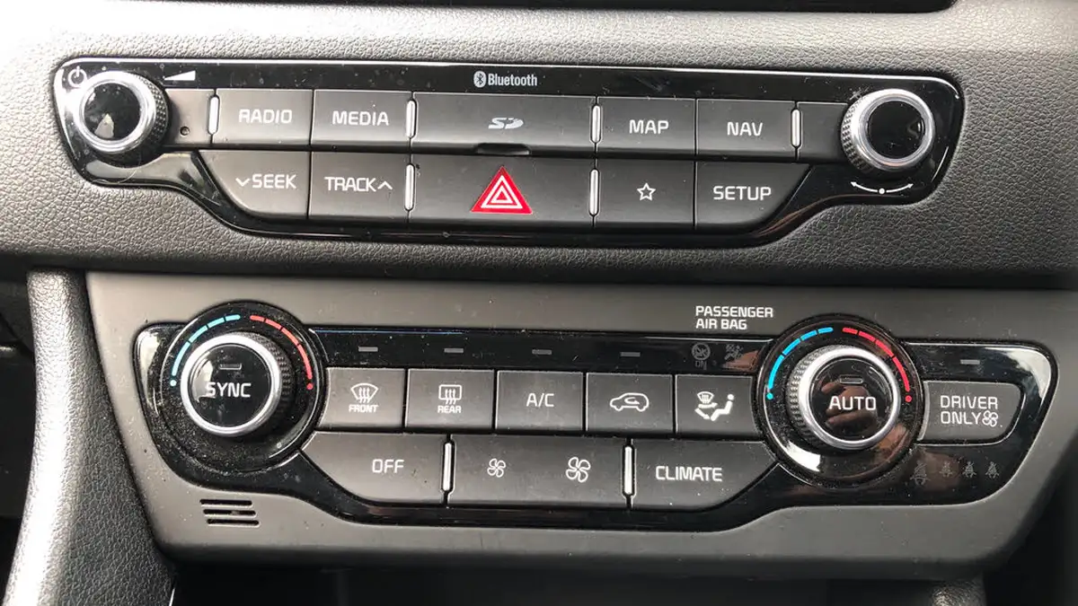 2019-kia-niro-16-gdi-2-big-19
