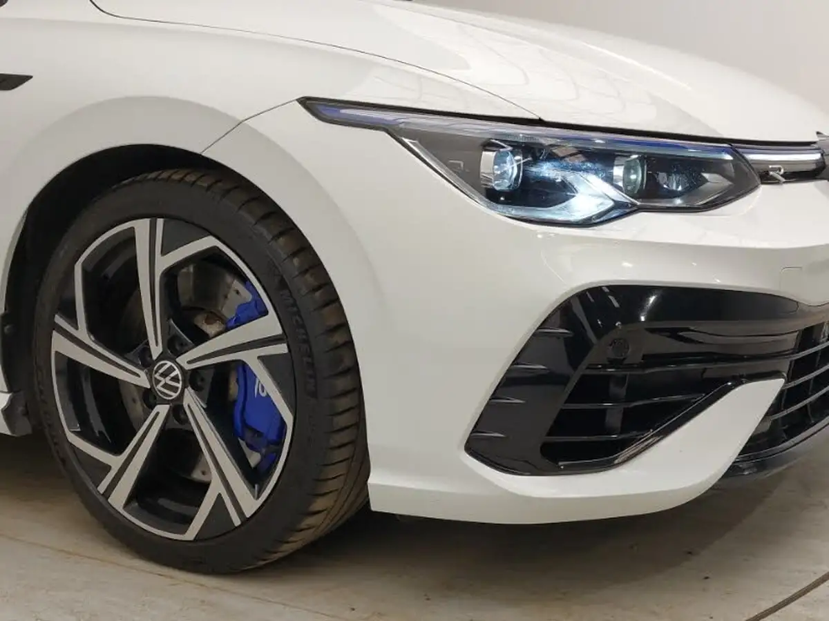 2021-volkswagen-golf-20-tsi-r-hatchback-big-8