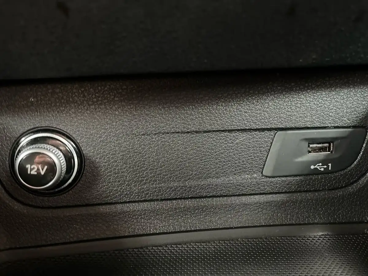 2021-audi-q2-15-35-tfsi-sport-s-tronic-big-23