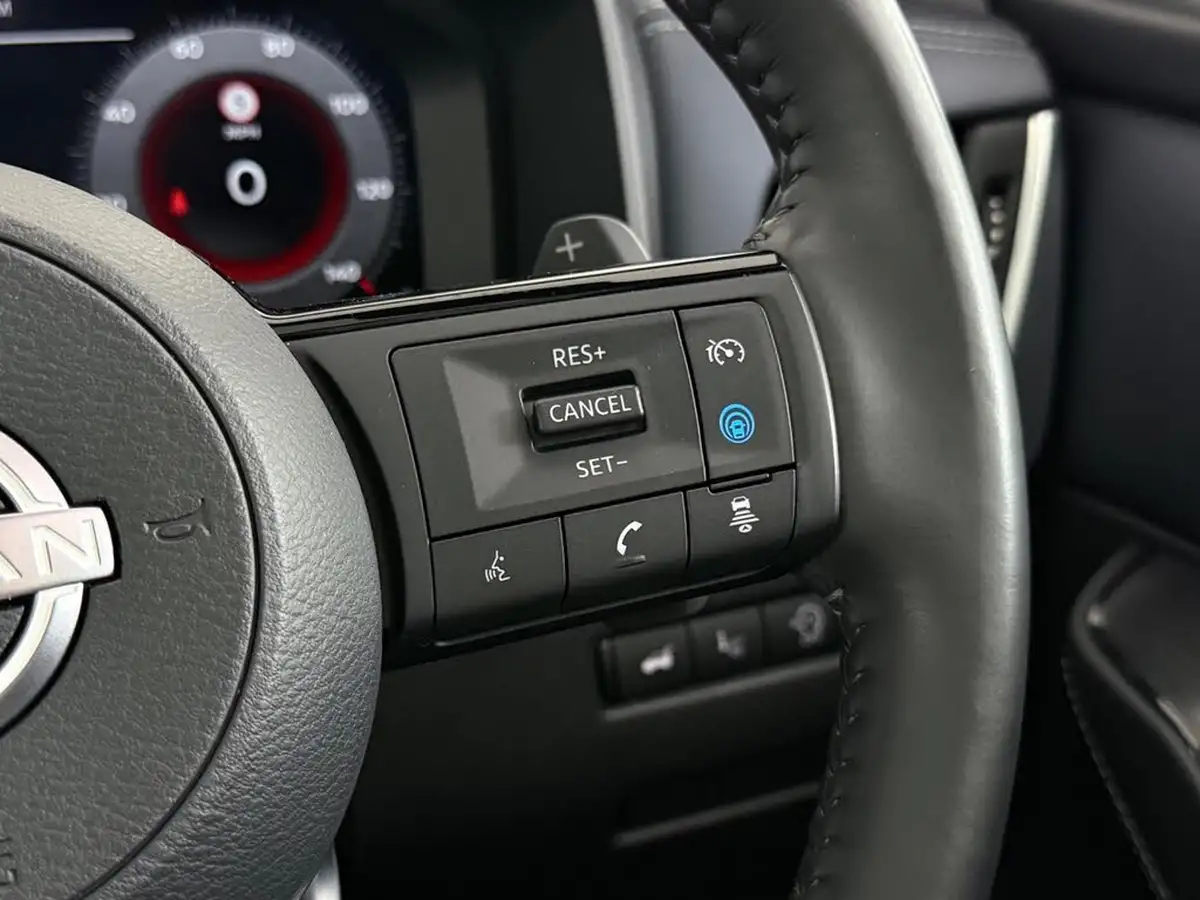 2022-nissan-qashqai-13-dig-t-tekna-158ps-xtronic-big-28