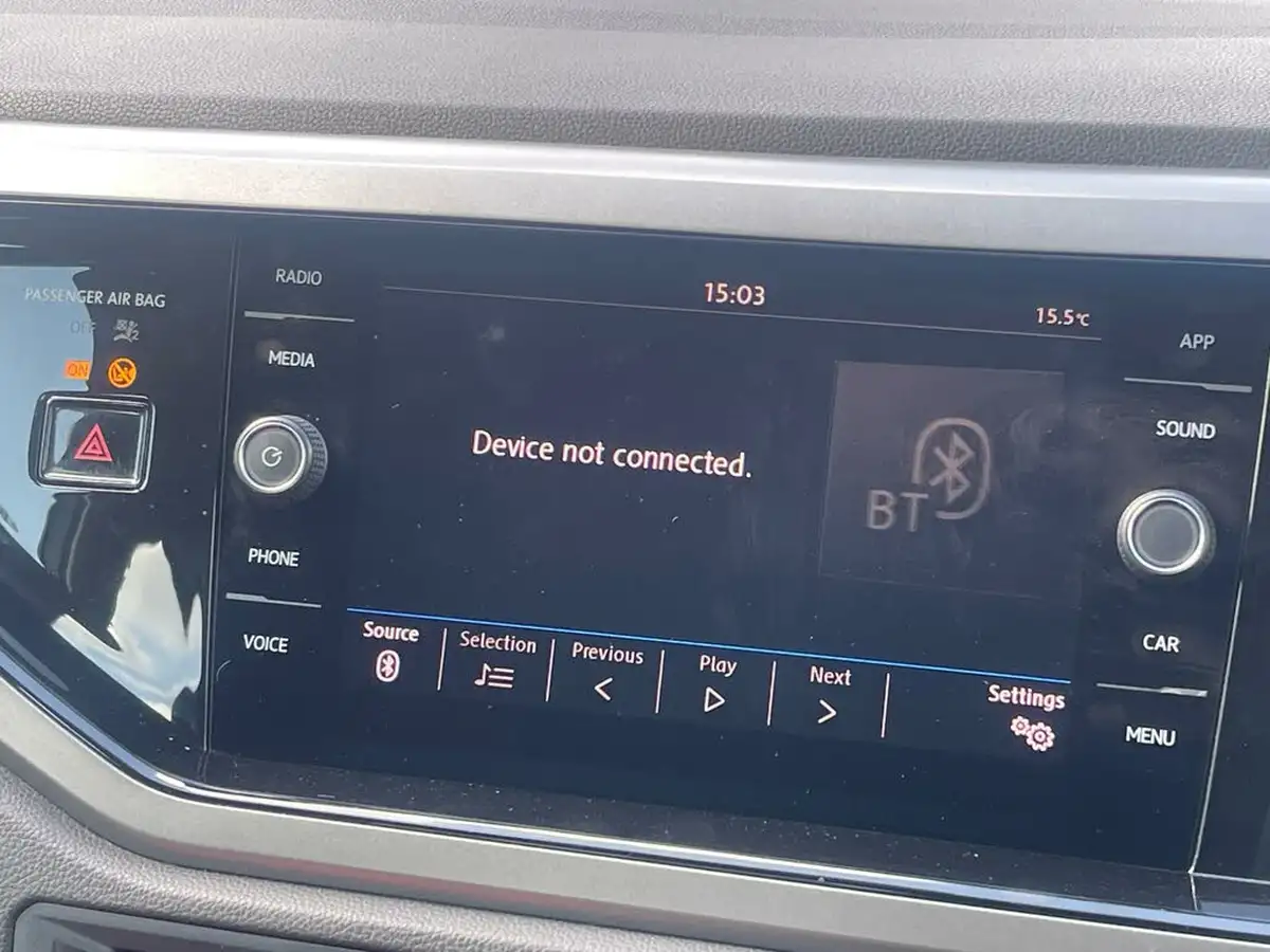 2019-volkswagen-polo-10-tsi-se-ss-big-25