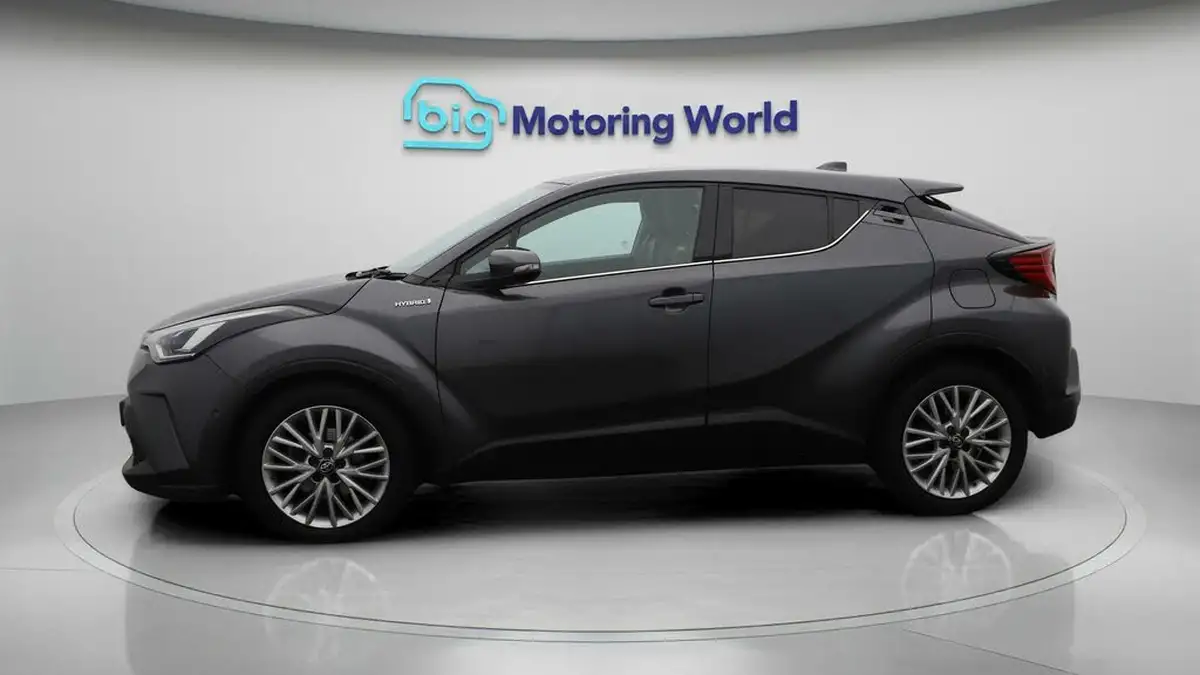 2020-toyota-c-hr-18-vvt-i-excel-big-3