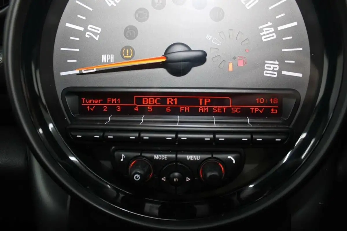 2016-mini-countryman-16-cooper-s-ss-all4-big-26