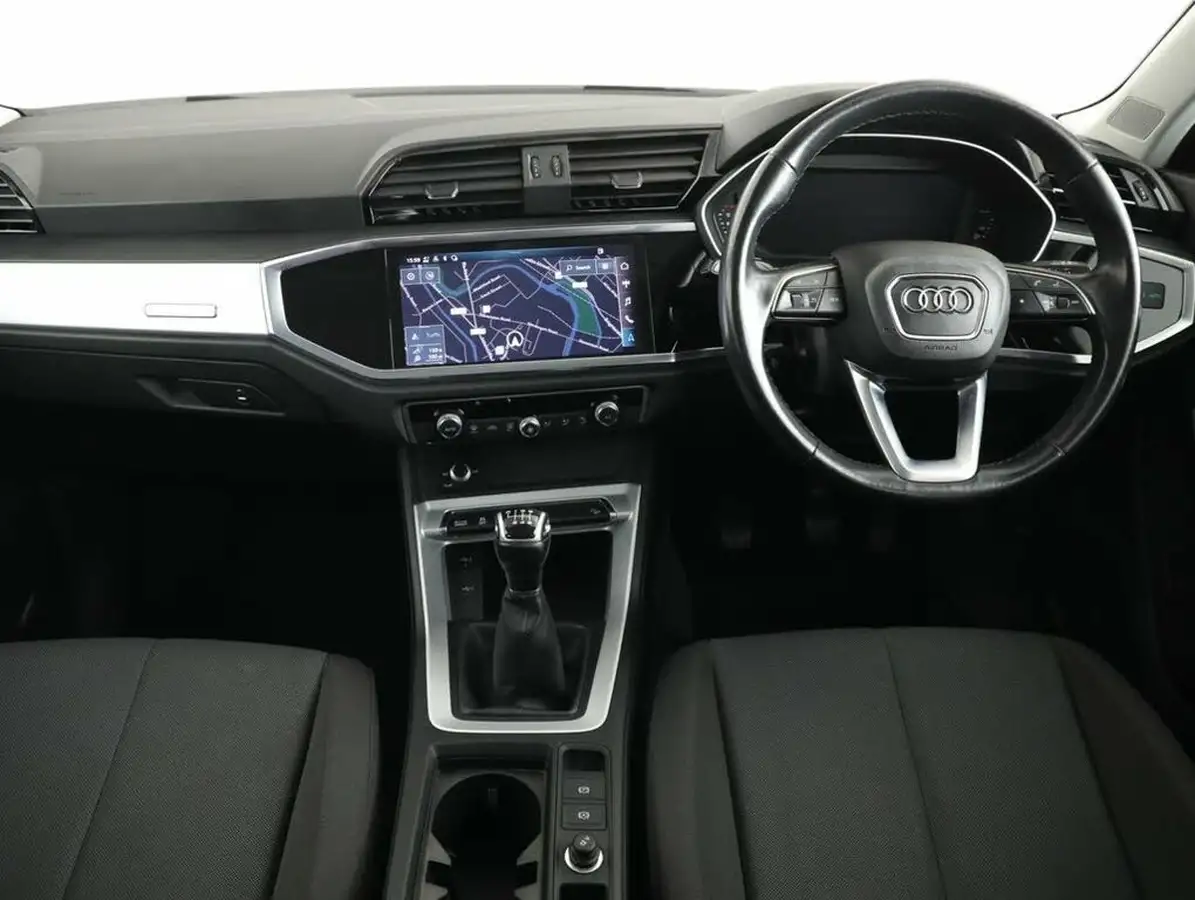 2021-audi-q3-15-35-tfsi-technik-cod-big-21