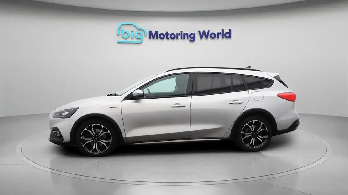 2020-ford-focus-20-active-x-estate-auto-big-4