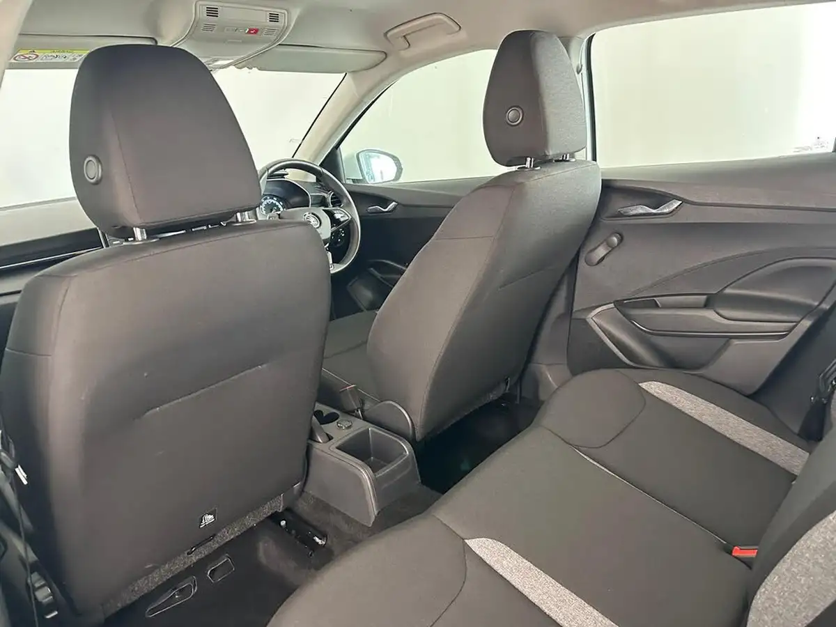 2023-skoda-fabia-10-tsi-se-comfort-109ps-dsg-big-21