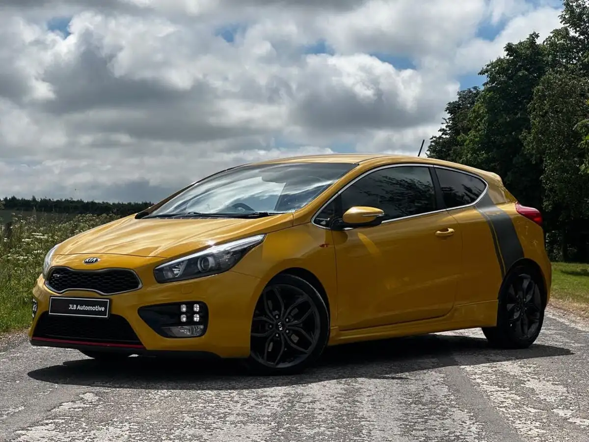 2015-kia-pro-ceed-16-t-gdi-gt-big-10