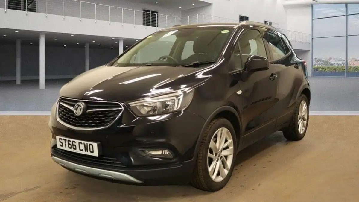 2016-vauxhall-mokka-x-16-active-big-2