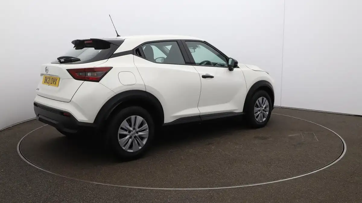 2021-nissan-juke-10-dig-t-visia-big-50