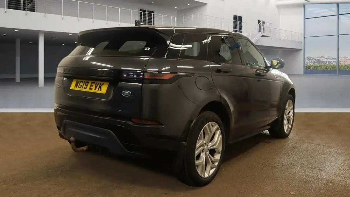 2019-land-rover-range-rover-evoque-20-d150-r-dynamic-se-big-6