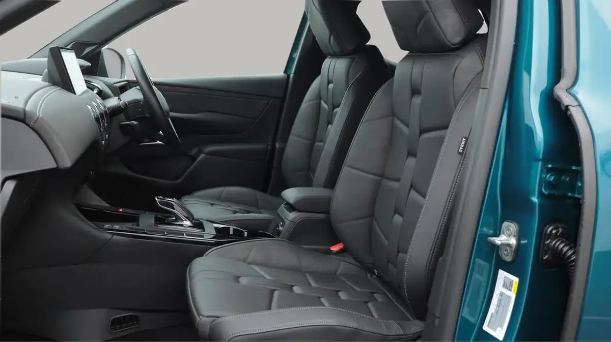 2022-ds-ds-3-crossback-e-tense-bastille-big-14