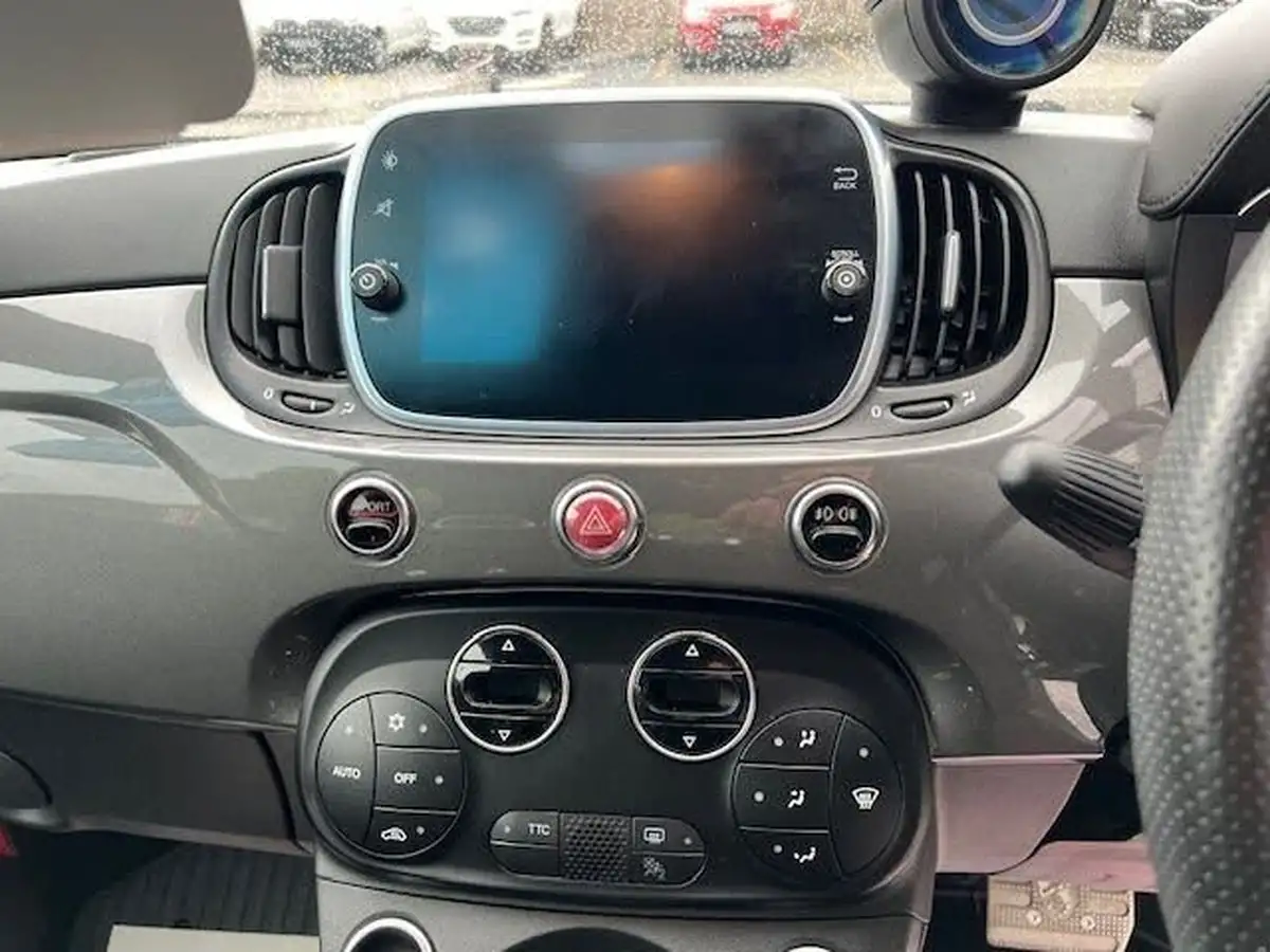 2018-abarth-595-14-tjet-mta-big-18