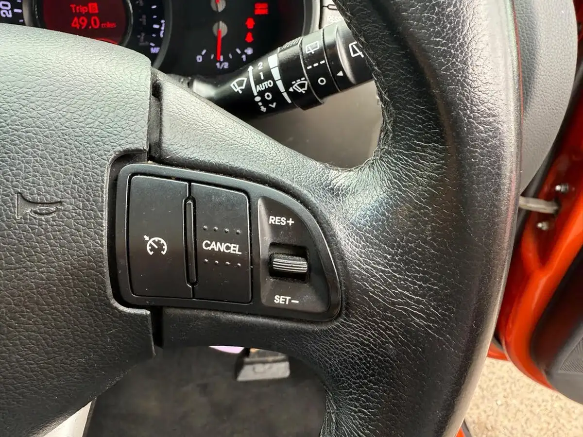 2011-kia-sportage-17td-3-big-14