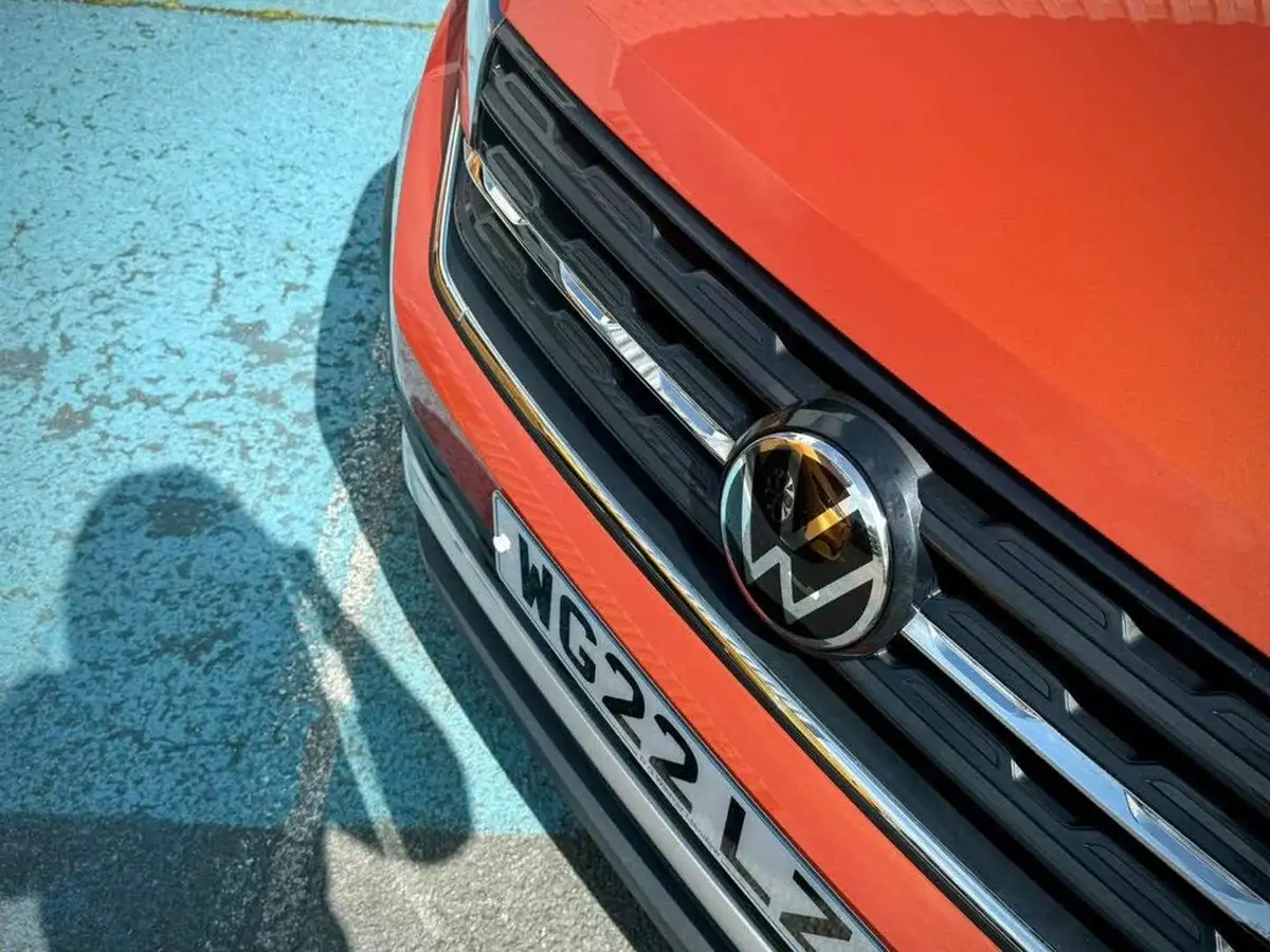2022-volkswagen-t-cross-10-tsi-se-110ps-big-2