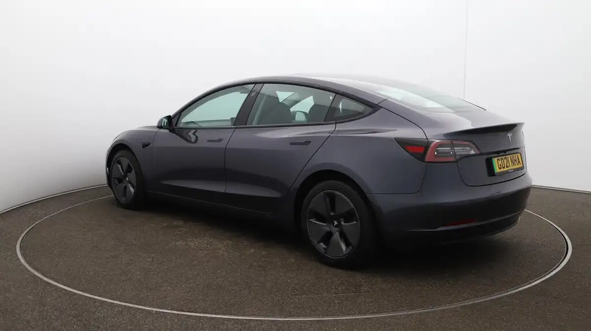 2021-tesla-model-3-e-standard-plus-big-63