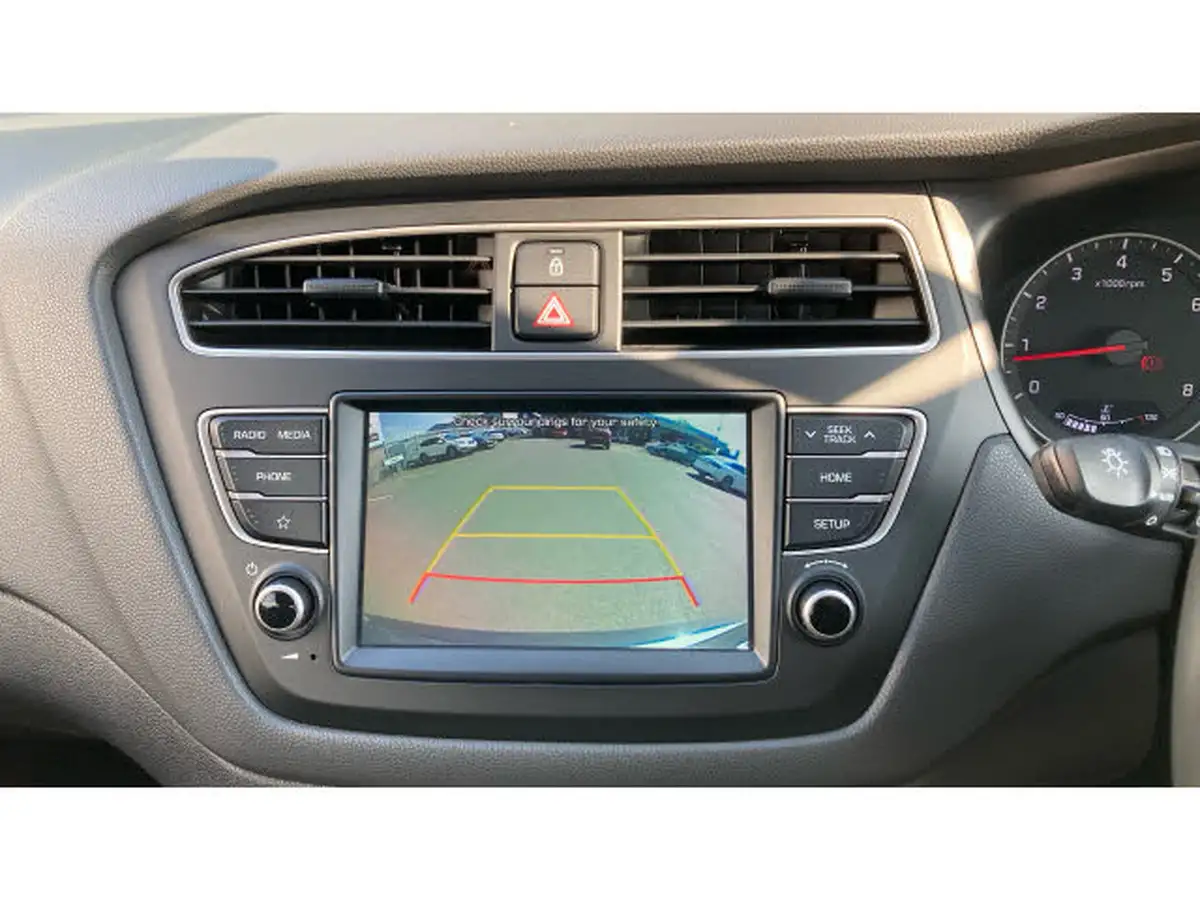 2018-hyundai-i20-12-se-mpi-isg-hatchback-5d-big-20