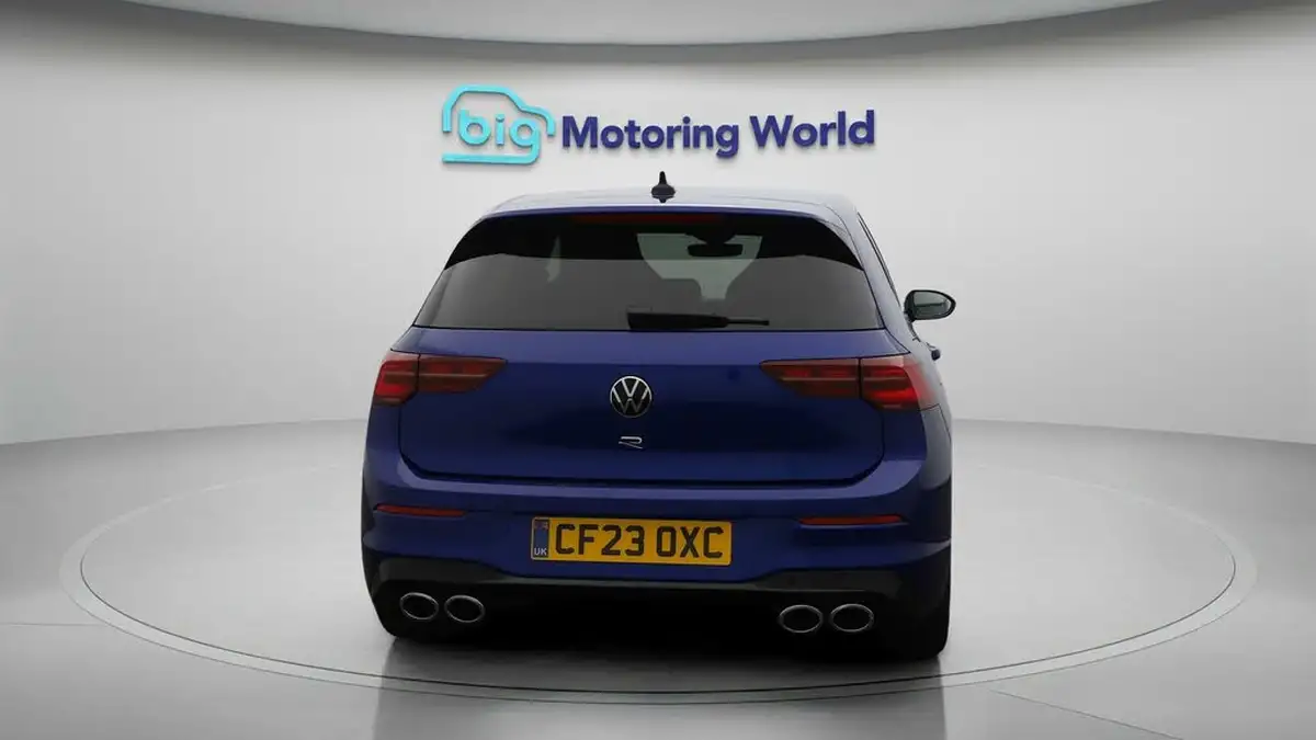 2023-volkswagen-golf-20-tsi-r-320ps-hatchback-big-6