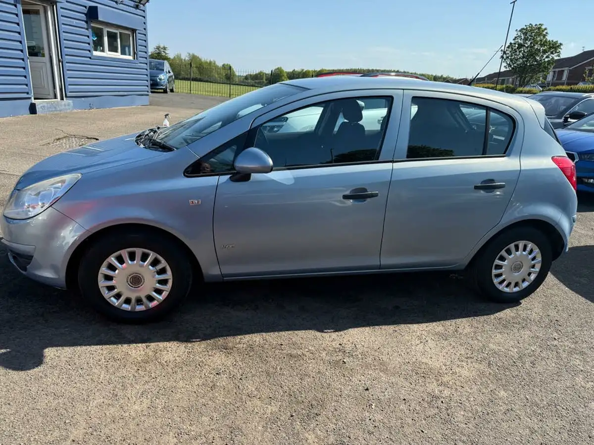 2008-vauxhall-corsa-12-life-16v-5d-big-14