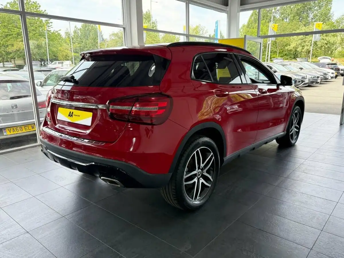 2020-mercedes-benz-gla-class-16-gla-180-urban-edition-7g-dct-big-7
