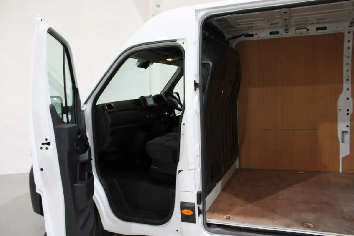 2021-renault-master-23dci-lm35-135-business-eu6d-panel-big-11