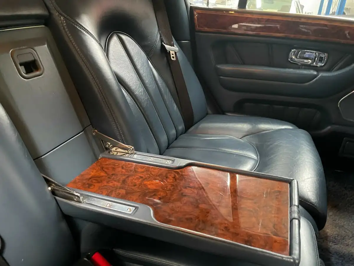 1999-rolls-royce-silver-seraph-54-big-36