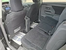 2013-toyota-prius-small-11