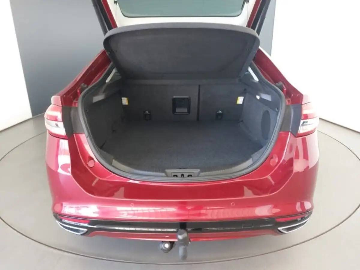 2019-ford-mondeo-20tdci-titanium-edition-190ps-ecoblue-ss-hatchback-auto-big-7