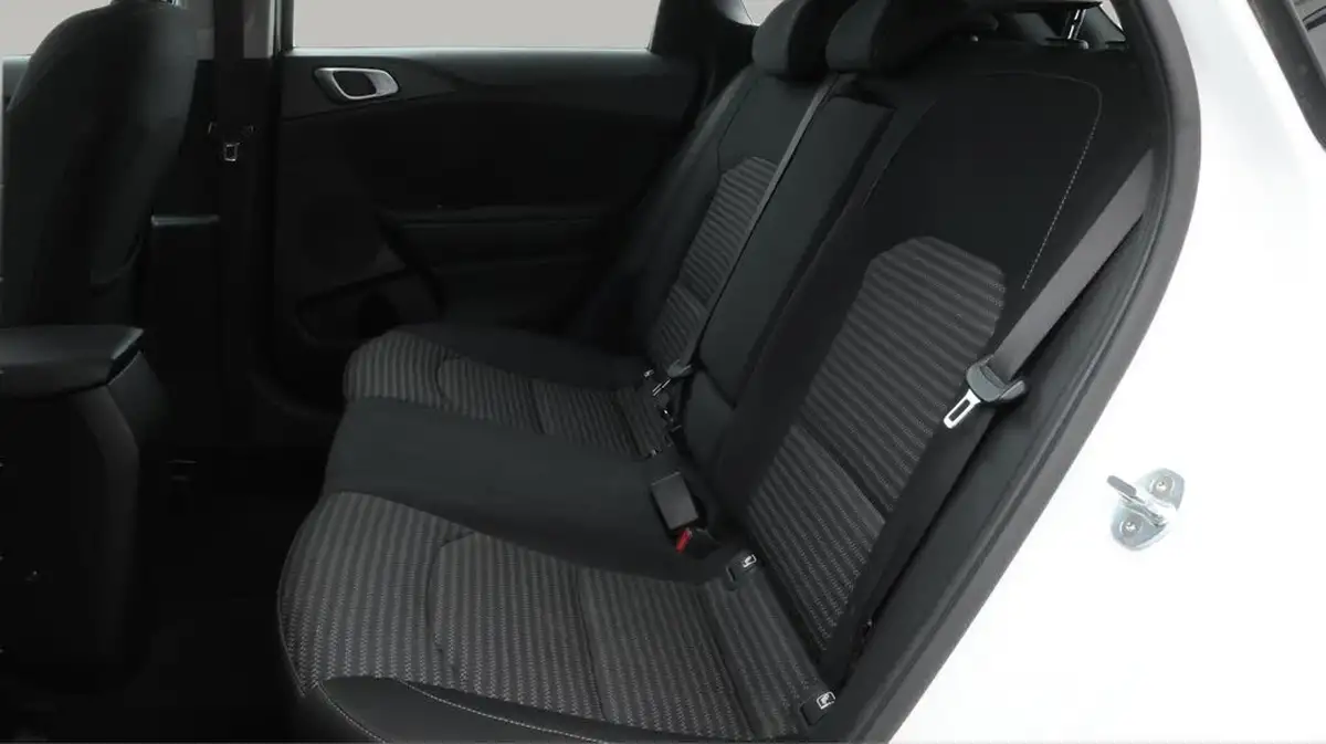 2021-kia-ceed-10-t-gdi-2-hatchback-big-16