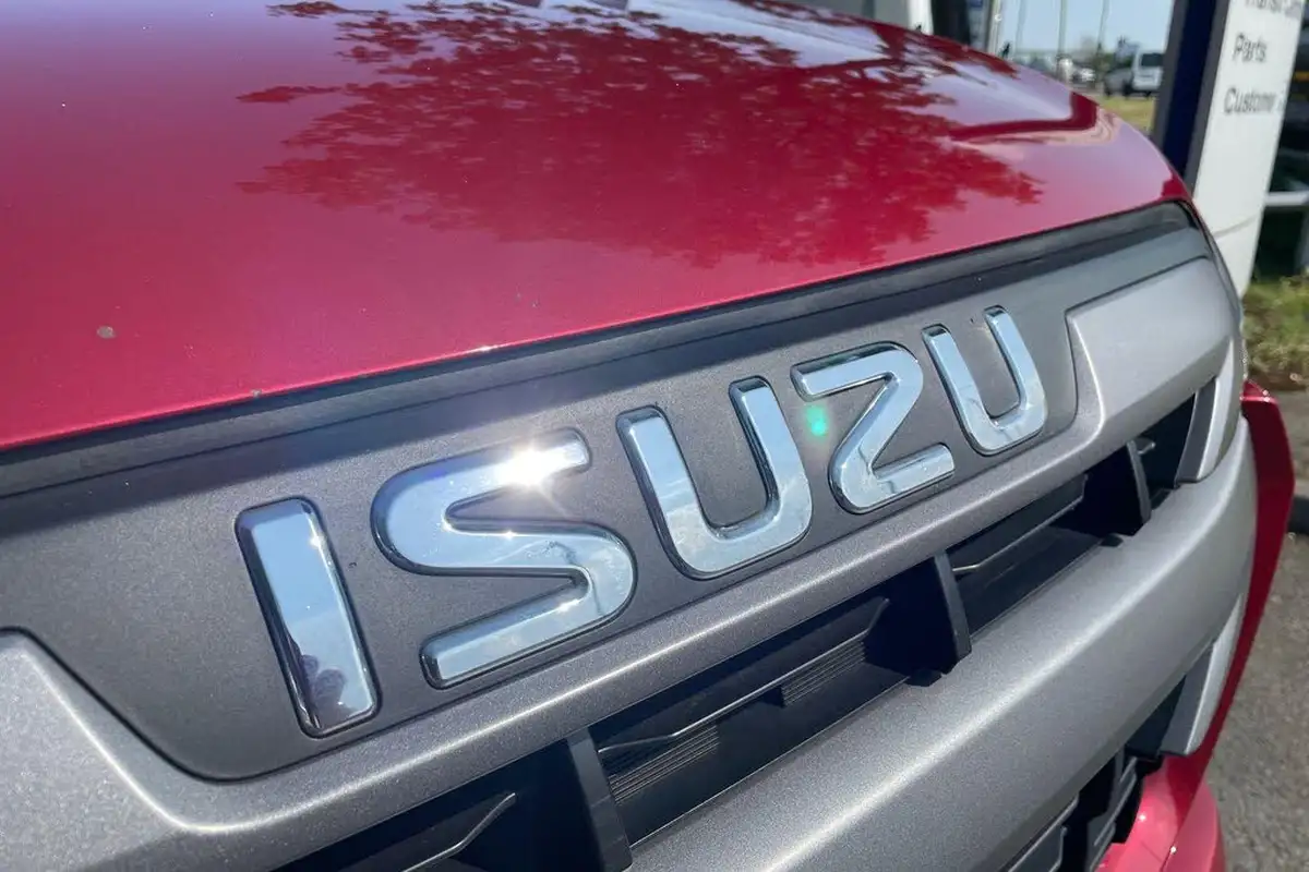 2021-isuzu-d-max-19td-dl20-double-pickup-auto-big-19