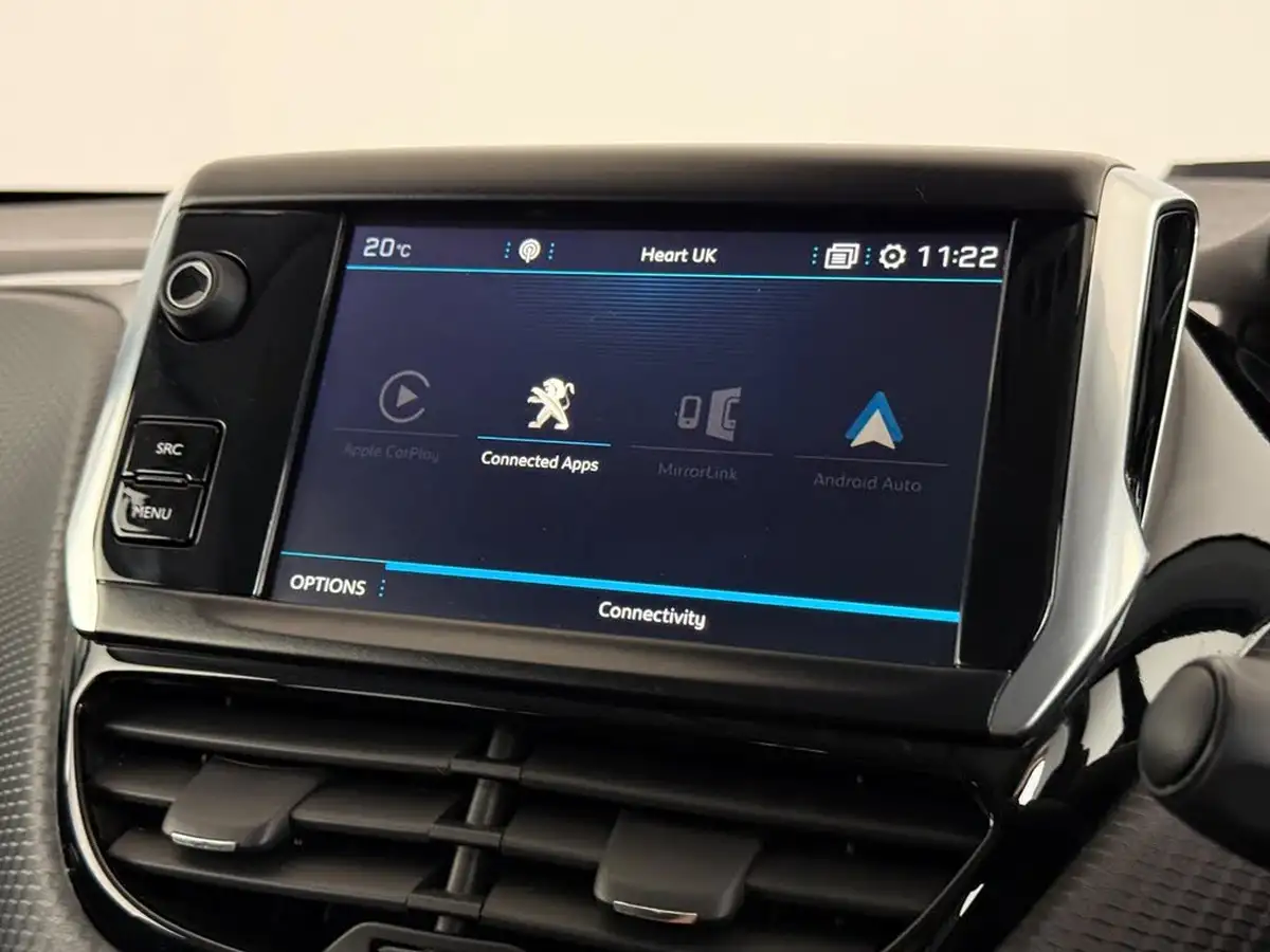 2019-peugeot-208-12-puretech-tech-edition-82bhp-big-34