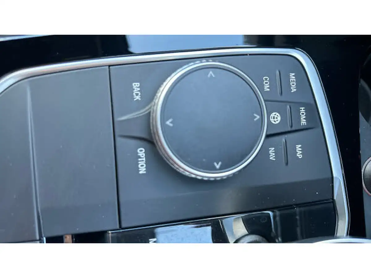 2019-bmw-1-series-20-m135i-xdrive-big-36