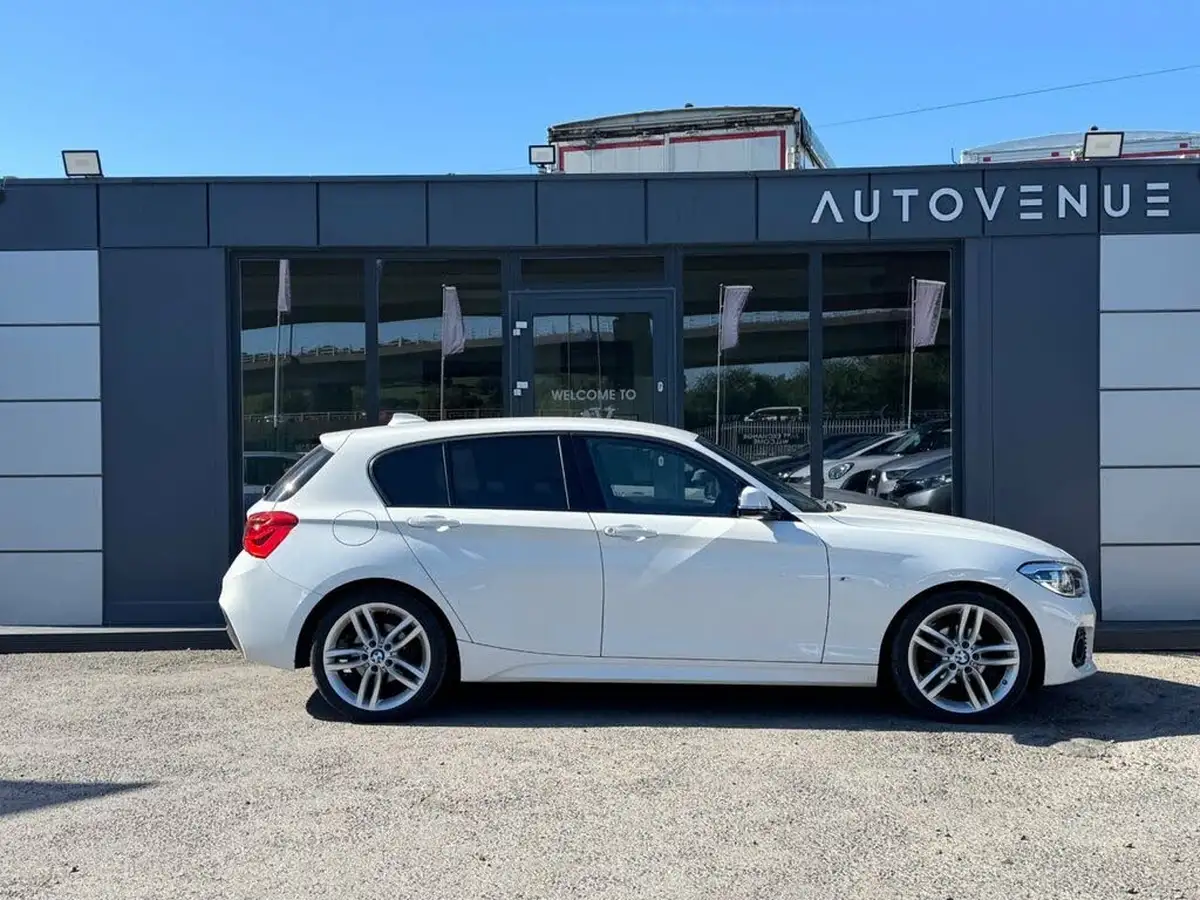 2016-bmw-1-series-20td-118d-m-sport-5d-big-8