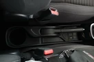 2016-toyota-yaris-133-design-small-27