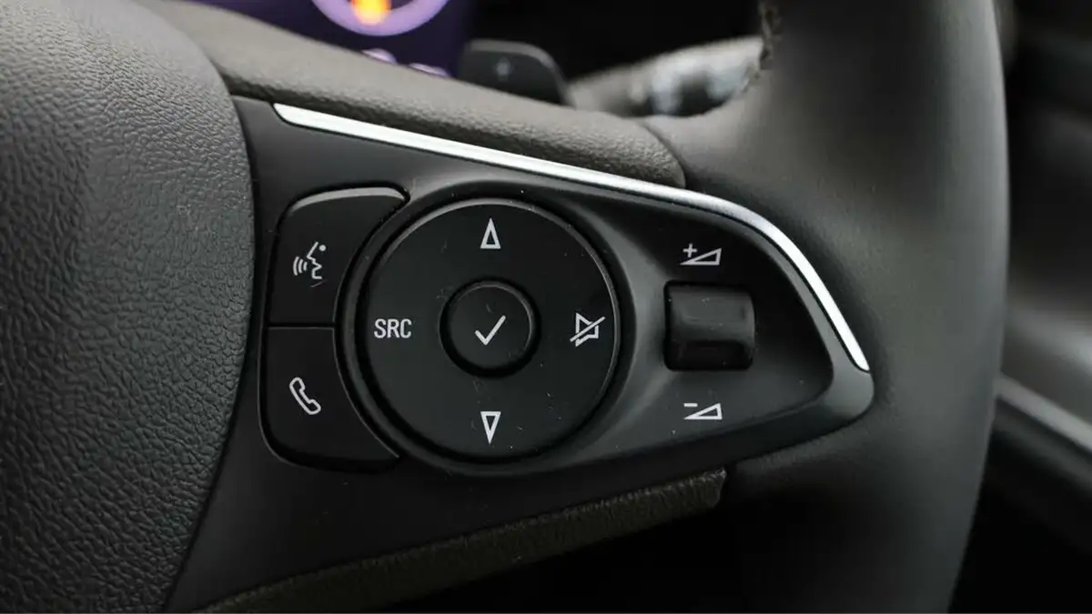 2024-vauxhall-mokka-12-ultimate-130ps-auto-big-23
