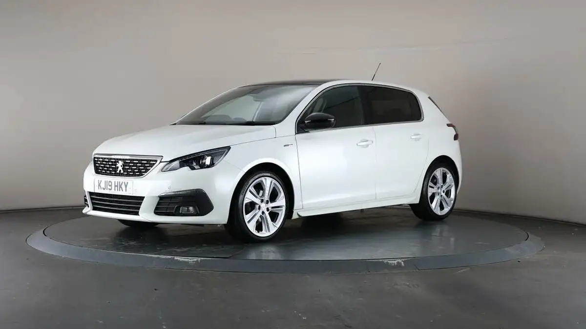 2019-peugeot-308-15-bluehdi-gt-line-big-44