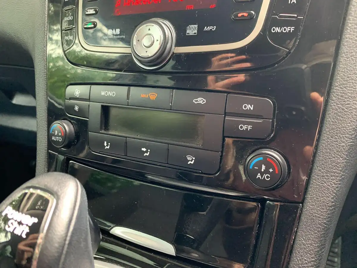 2011-ford-s-max-20tdci-titanium-140ps-powershift-big-44