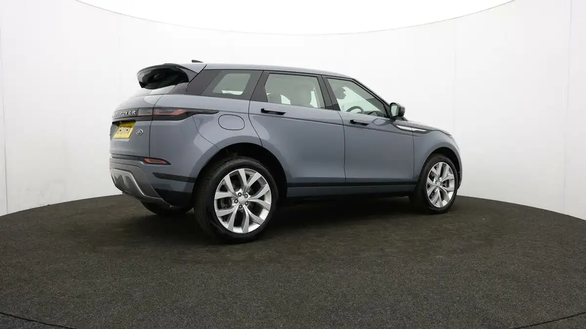 2021-land-rover-range-rover-evoque-15-p300e-se-big-36