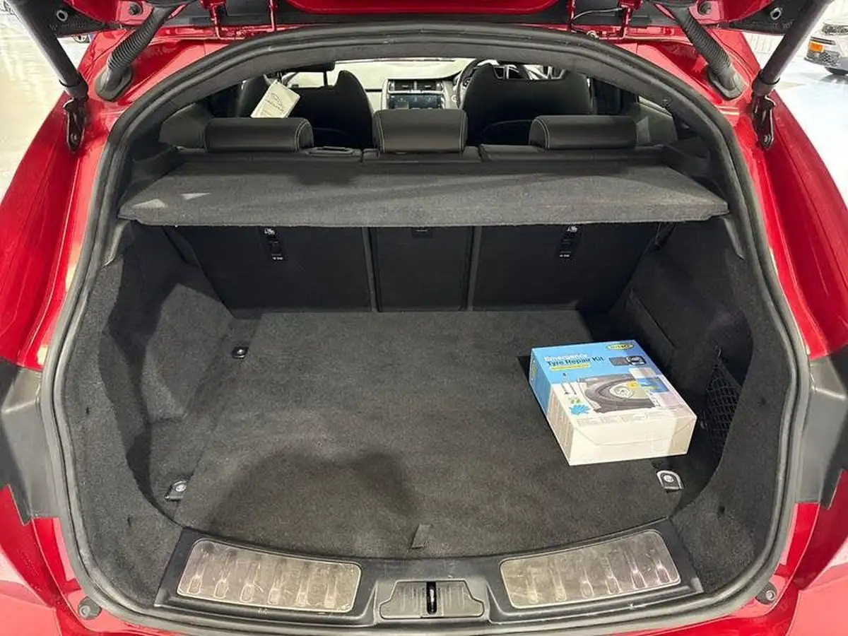 2021-jaguar-e-pace-20-d200-r-dynamic-se-big-8