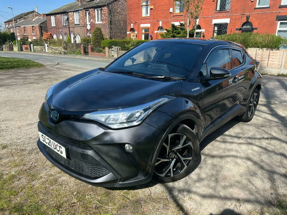 2021-toyota-c-hr-18-vvt-i-design-big-2