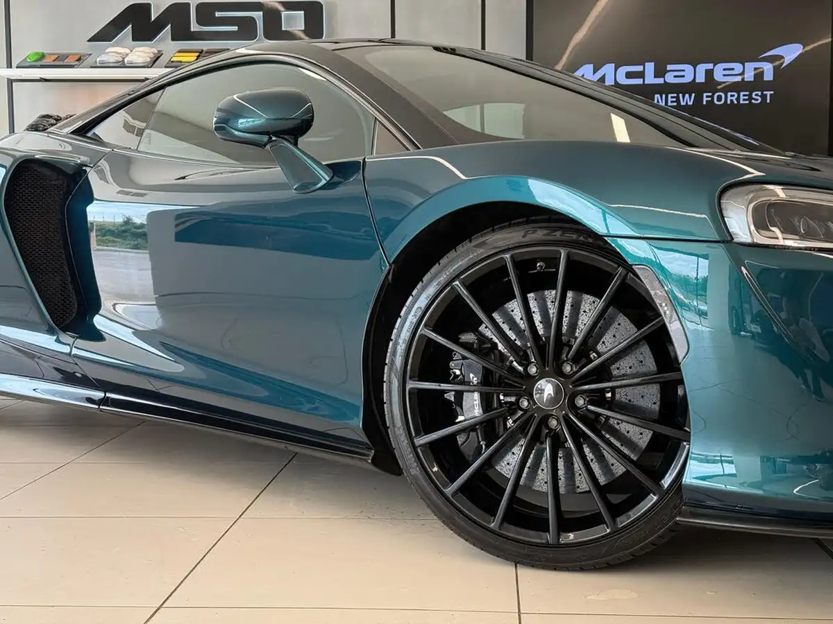 2021-mclaren-gt-40-big-36