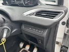 2014-peugeot-208-16e-hdi-roland-garros-small-17