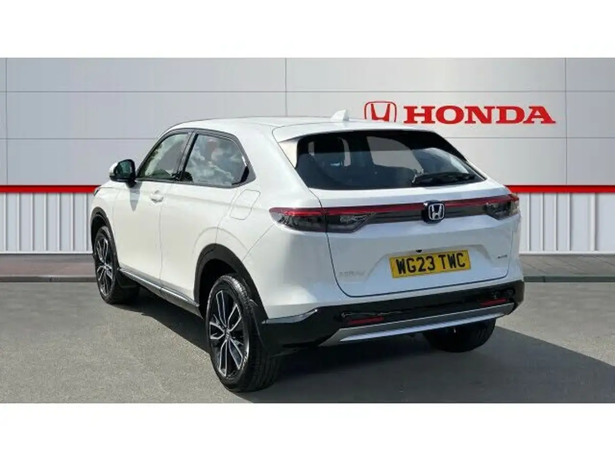 2023-honda-hr-v-15-i-mmd-advance-big-2
